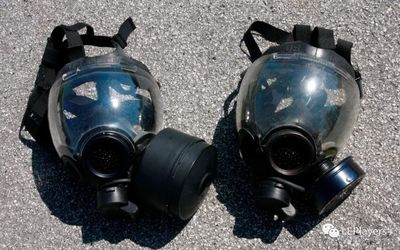 佩戴防毒面具作战训练 提升战场生存与战斗力的关键科目